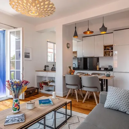 Superbe Appartement Plein De Charme A 5Min De La Plage Biarritz Exterior photo