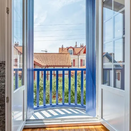 Superbe Appartement Plein De Charme A 5Min De La Plage Biarritz Exterior photo